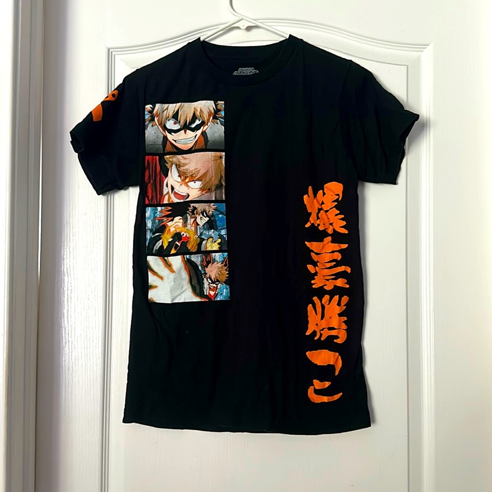 Graphic shirt used only a few times